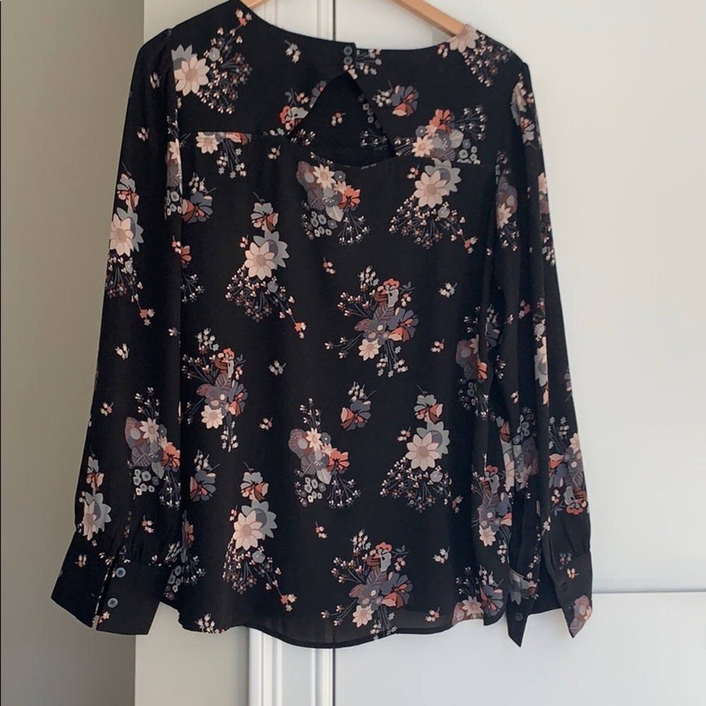 Loft Blouse - Picture 3 of 5
